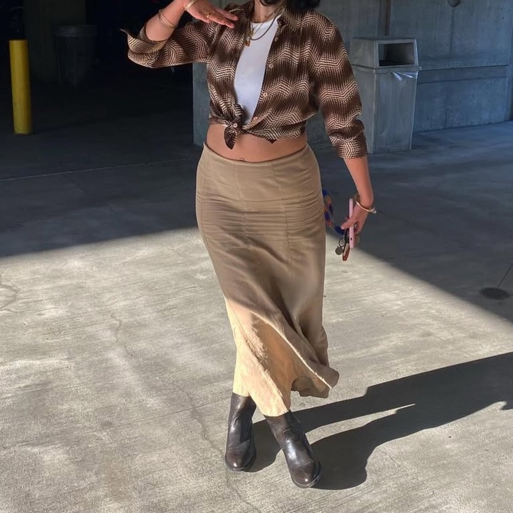 Vintage tulip maxi skirt in tan brown